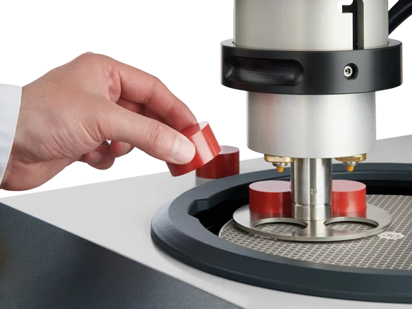 Metallurgical Analysis in Manufacturing and Quality Control